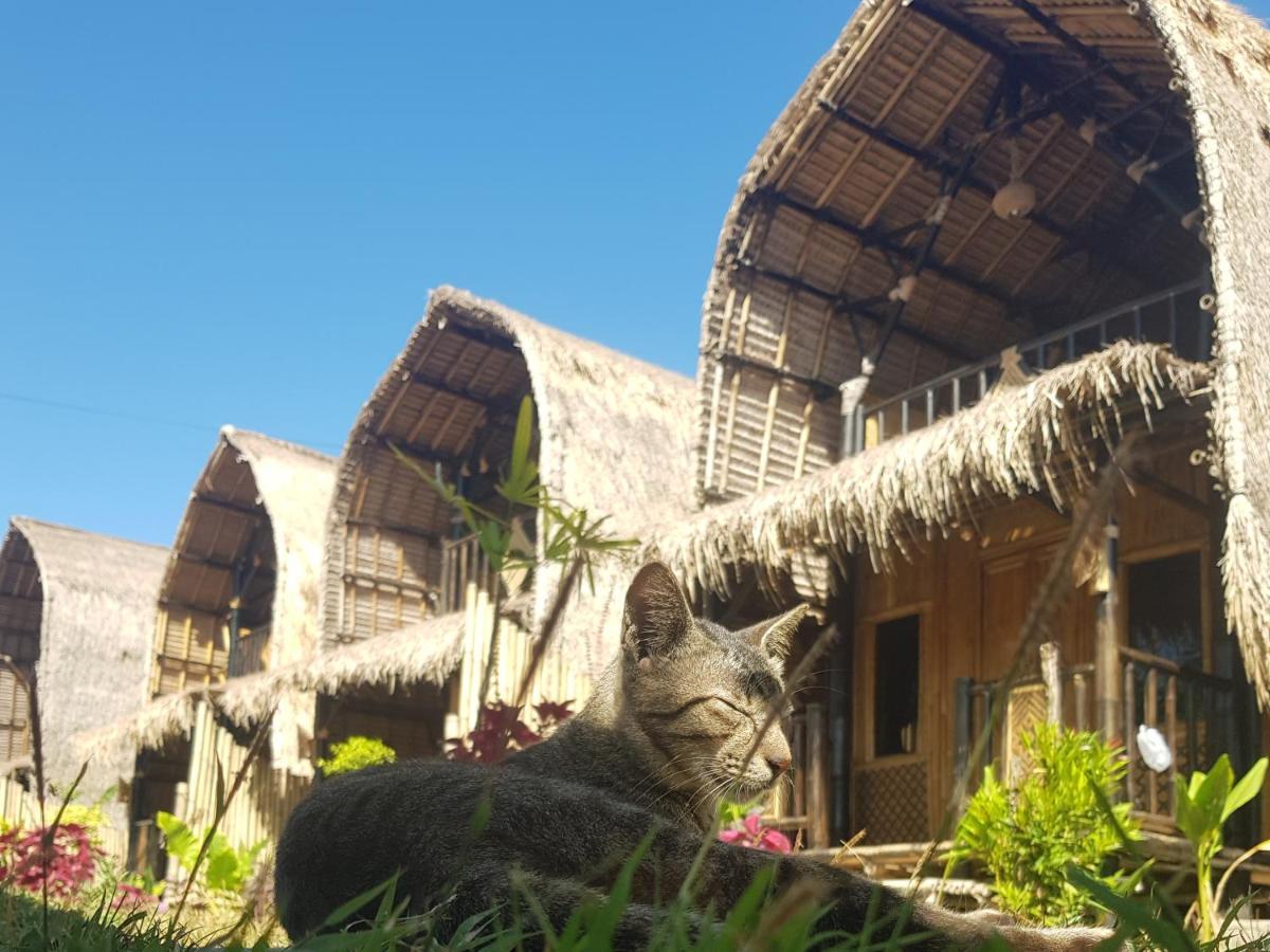 Mahkota Atia Bungallow Praya Kültér fotó